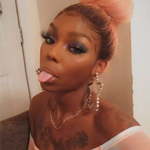 Meet your Posher, Siditiy